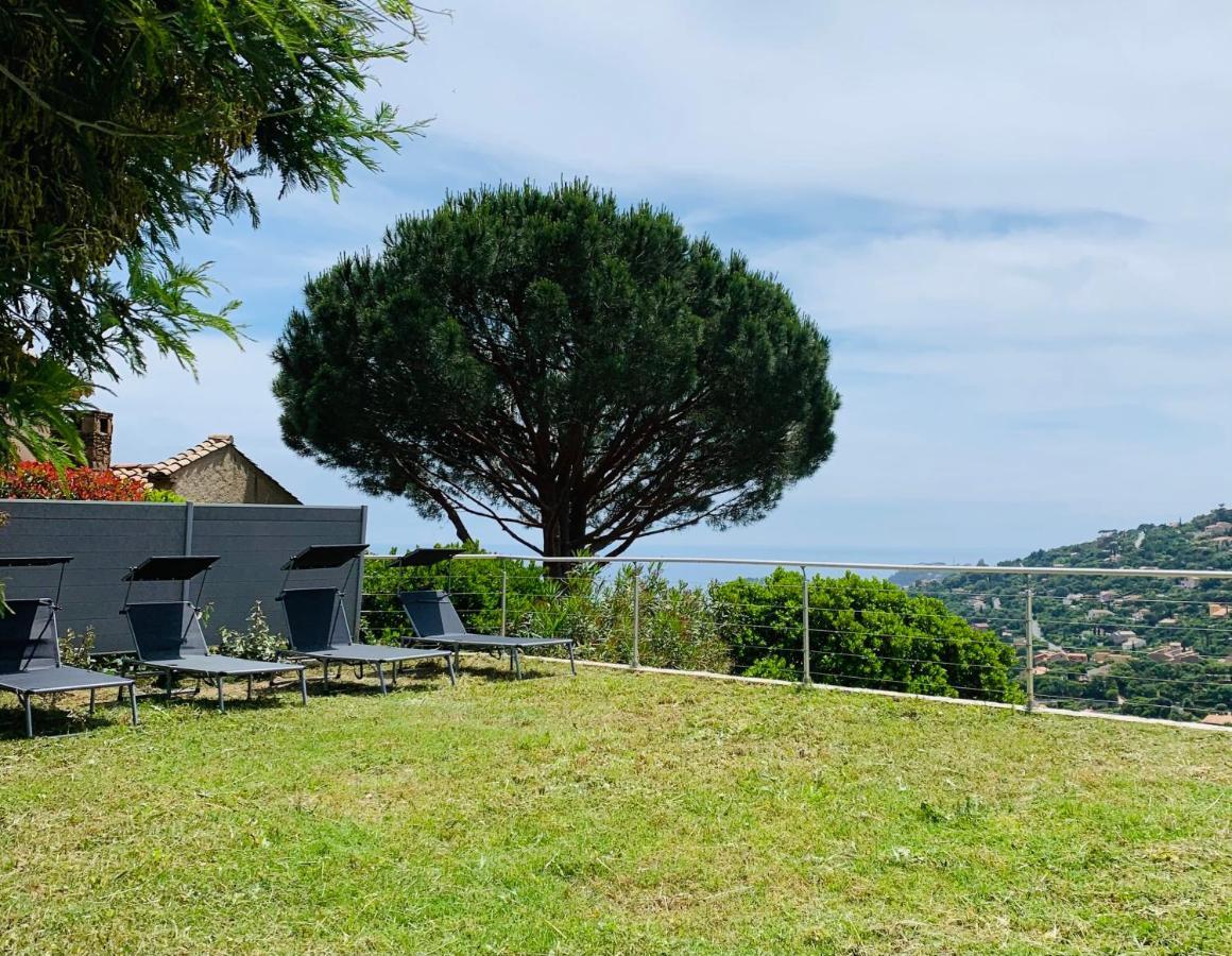 Maison Avec Vue Panoramique กาวาแลร์-ซูร์-แมร์ ภายนอก รูปภาพ