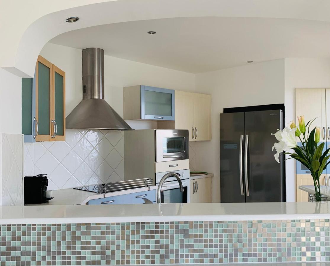 Maison Avec Vue Panoramique กาวาแลร์-ซูร์-แมร์ ภายนอก รูปภาพ