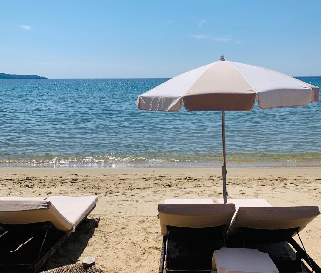 Maison Avec Vue Panoramique กาวาแลร์-ซูร์-แมร์ ภายนอก รูปภาพ