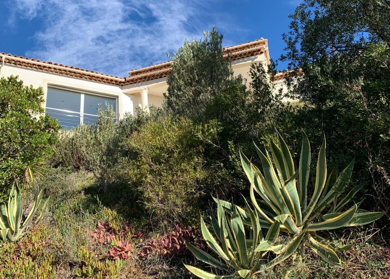 Maison Avec Vue Panoramique กาวาแลร์-ซูร์-แมร์ ภายนอก รูปภาพ